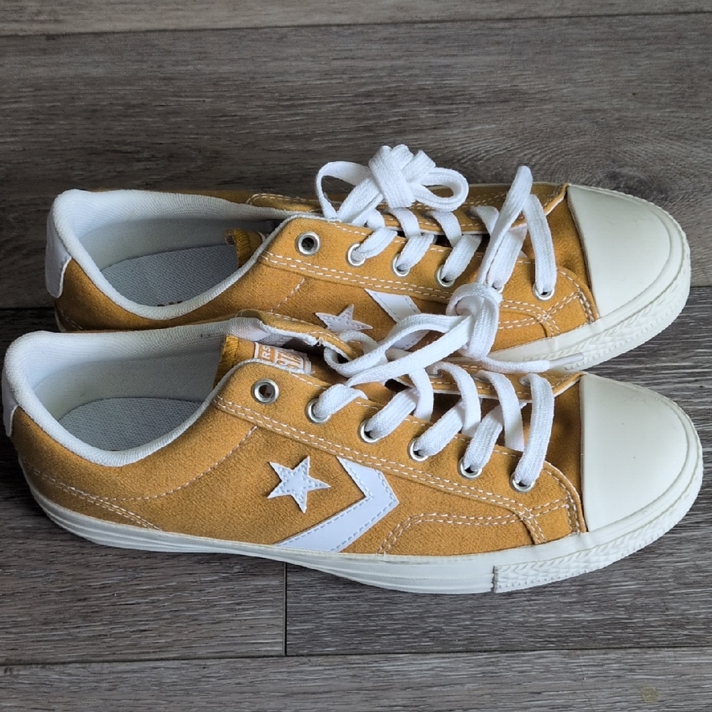 Converse Men Mustard Canvas Sneakers